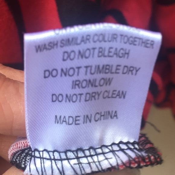 Sz 2 XL Ice Silk Red Black Winter Dress EUC - Picture 6 of 7